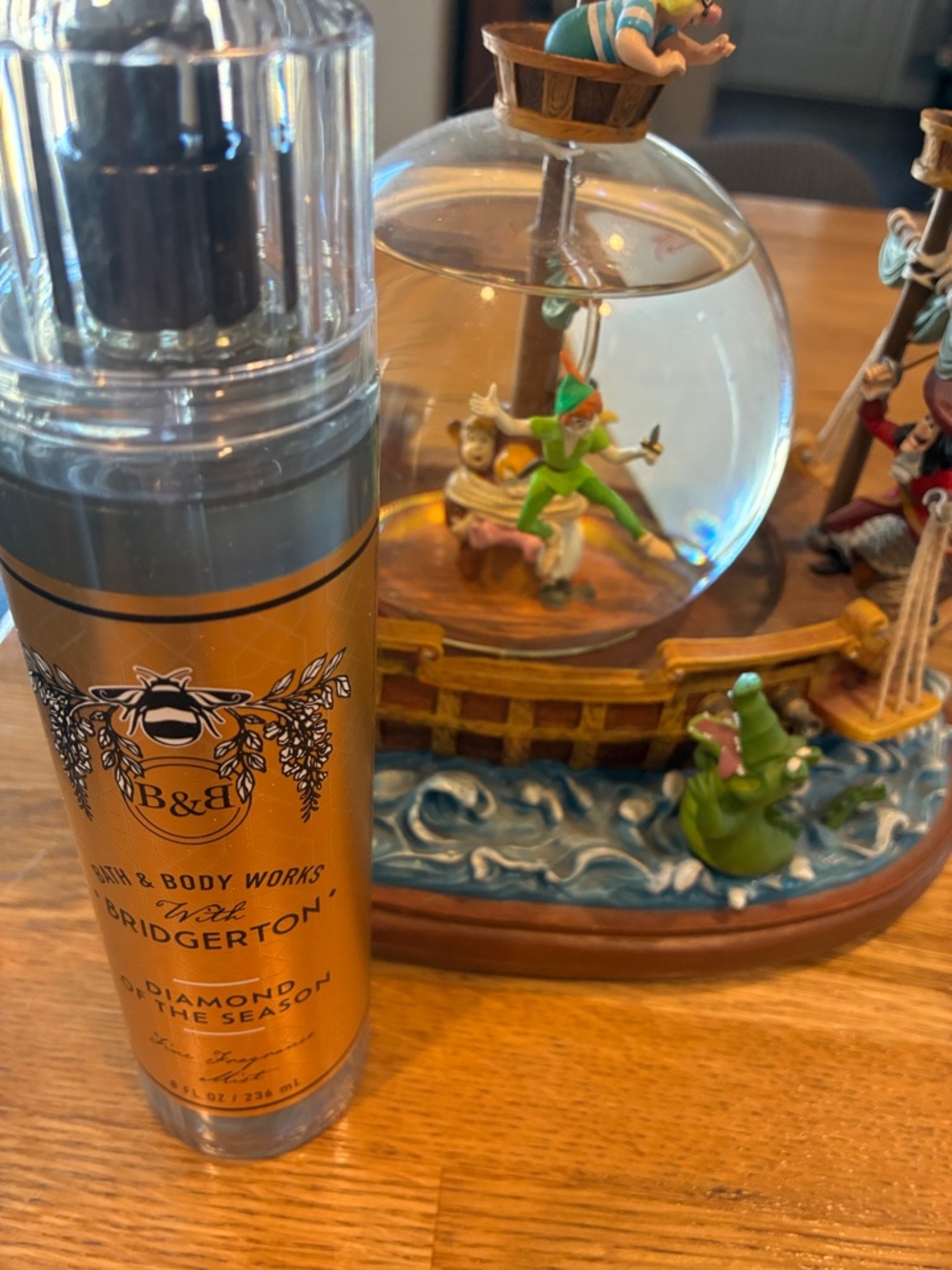 Bath & Body Works Gold and Black Bridgerton Fine Fragrance Mist